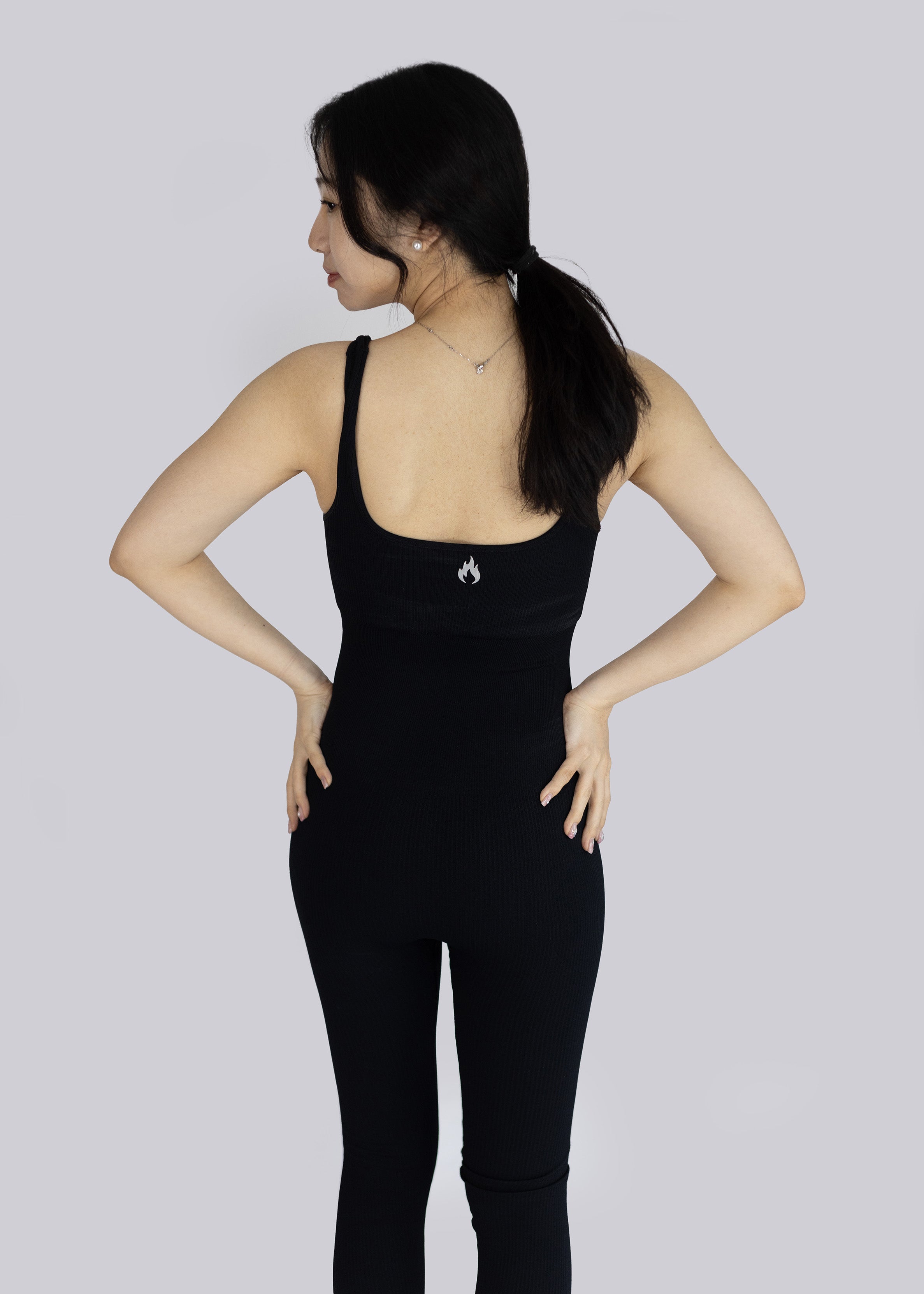 Spofire full body suit black - back