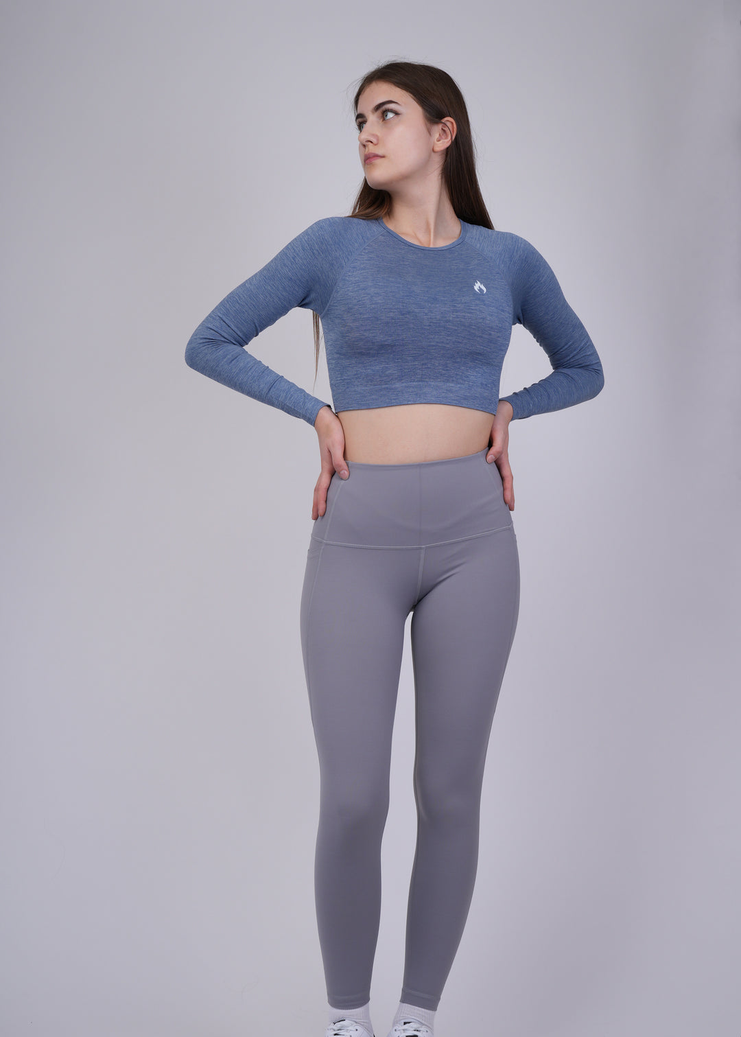 Seamless long sleeves crop top